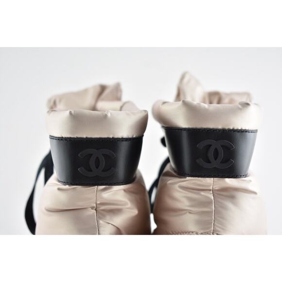 Chanel 18B Pink Black Nylon CC Logo Coco Neige Snow Winter Lace Up Tie Boots 37 - Picture 9 of 11